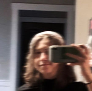 Meet your Posher, Molly